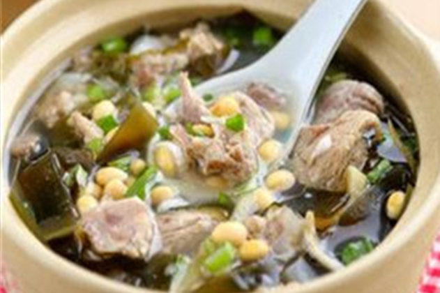 金宮，金宮雞精，金宮味精，金宮火鍋底料，金宮香腸臘肉調料，金宮小龍蝦調料，金宮魚調料，金宮調料定制，金宮調味品定制